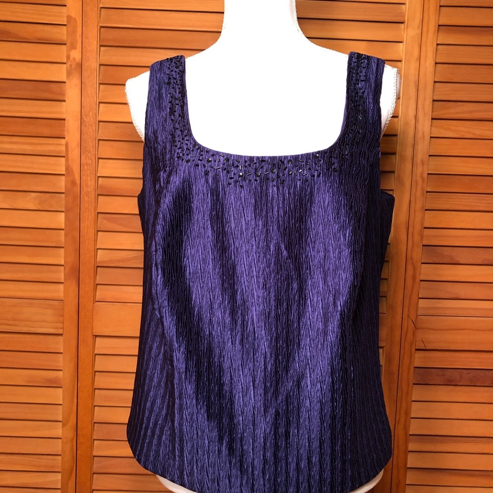 J R Nite Sleeveless Beaded Iridescent Top